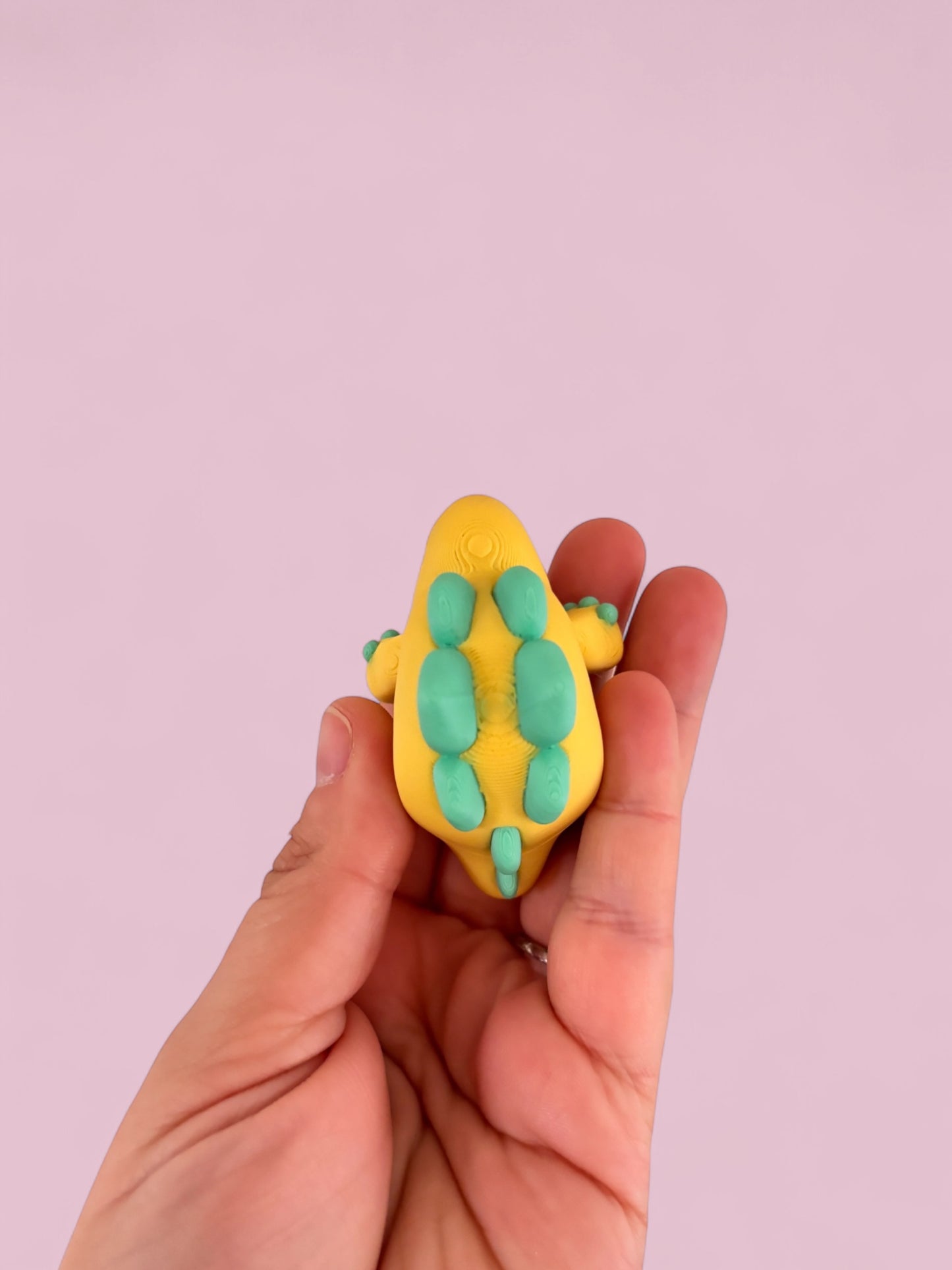 Mini stegosaurus