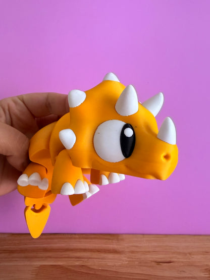 Solid triceratops