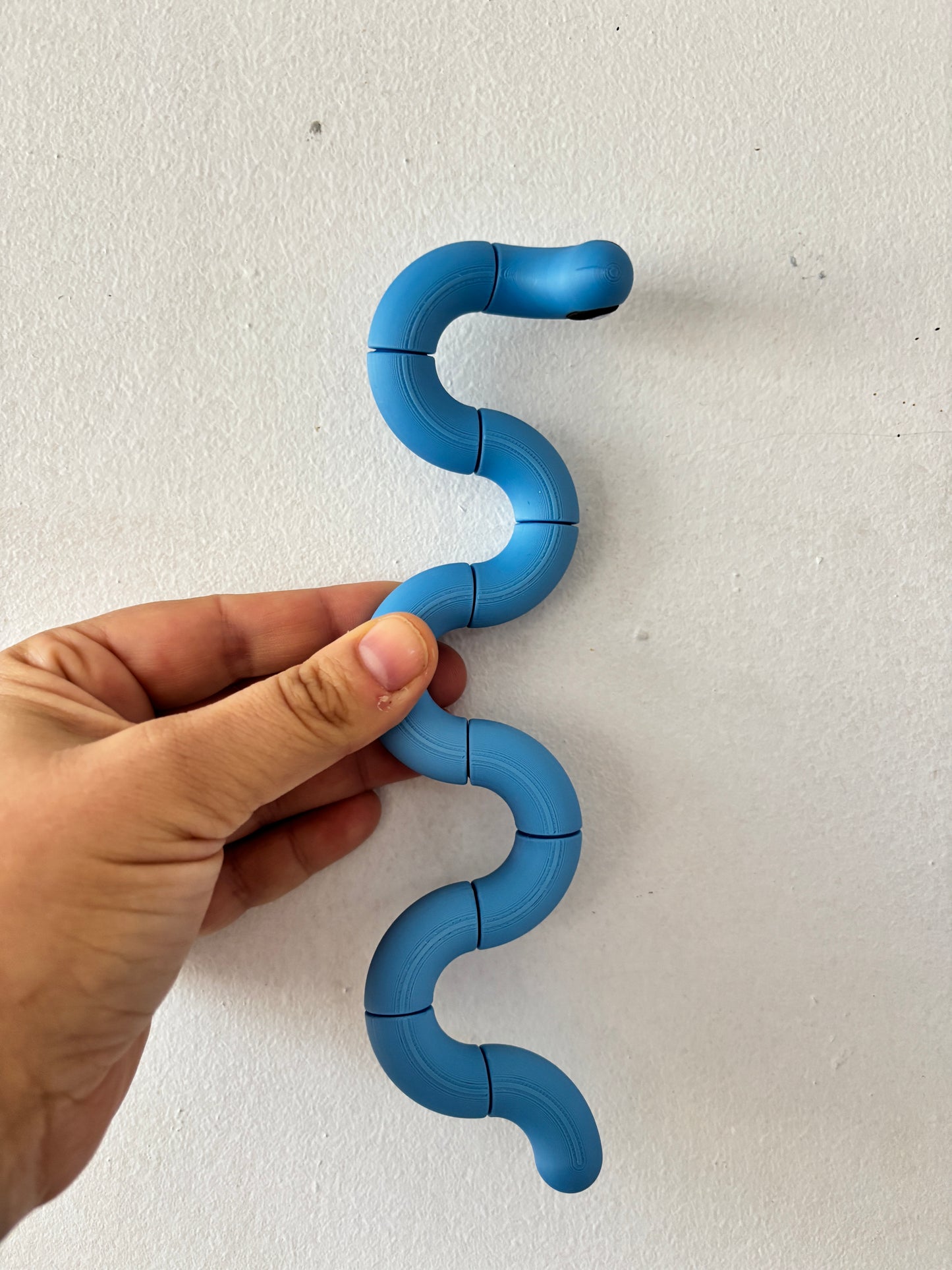 Twisty worms