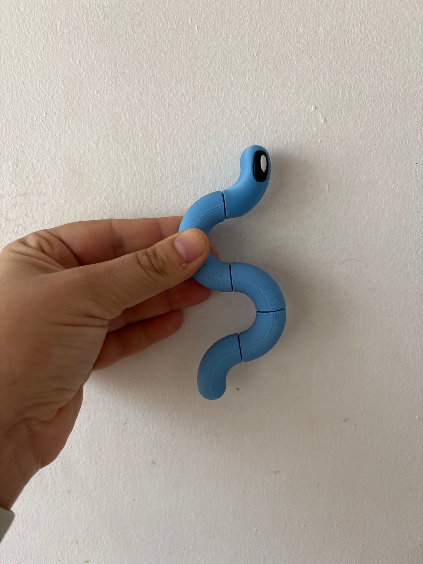 Twisty worms