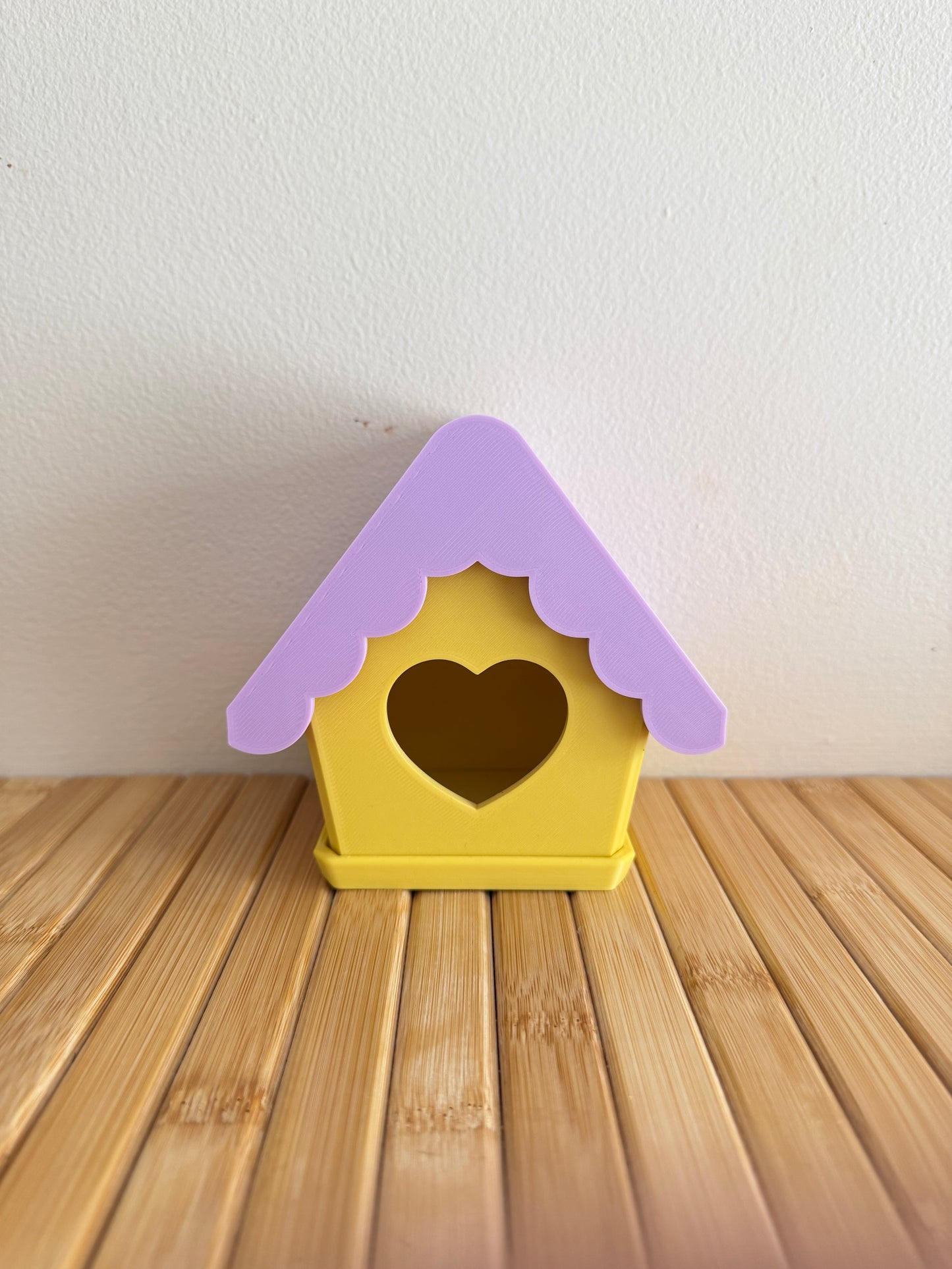 Bird and bird house