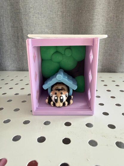 Mini spider and home