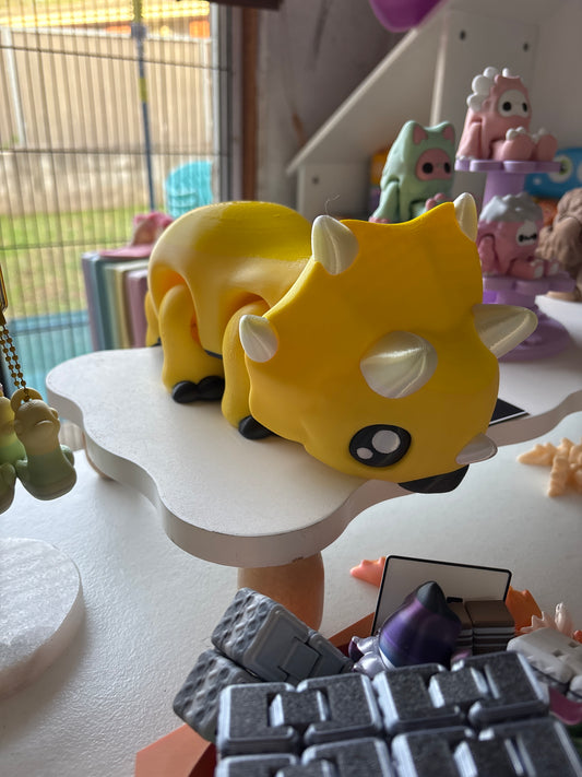 XL triceratops