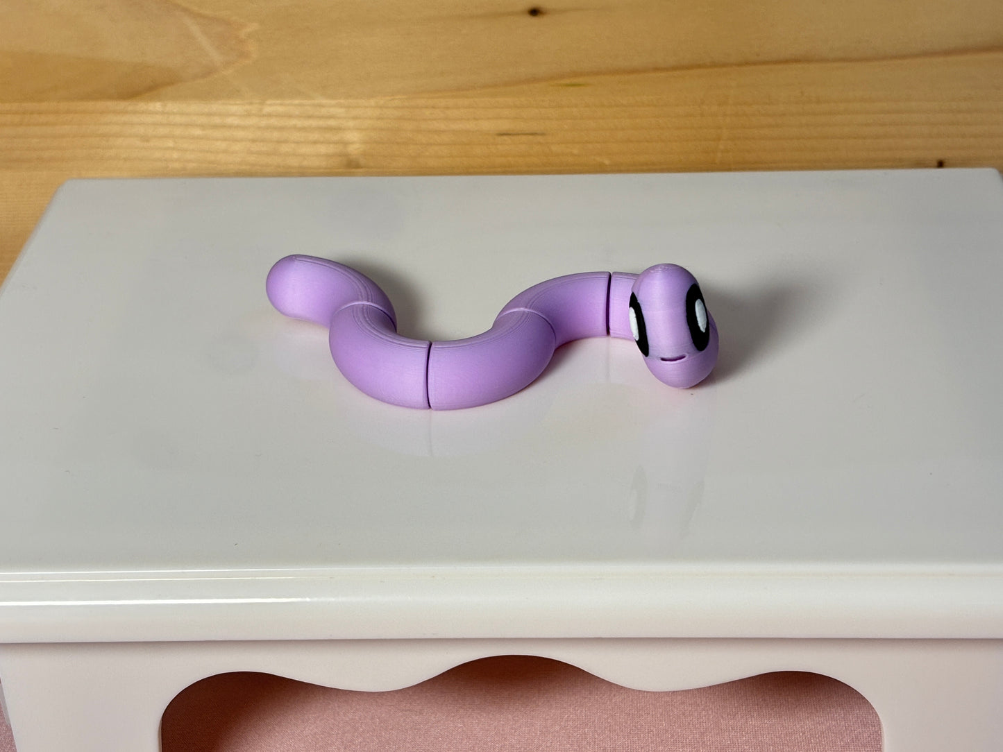 Twisty worms