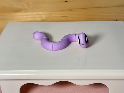 Twisty worms