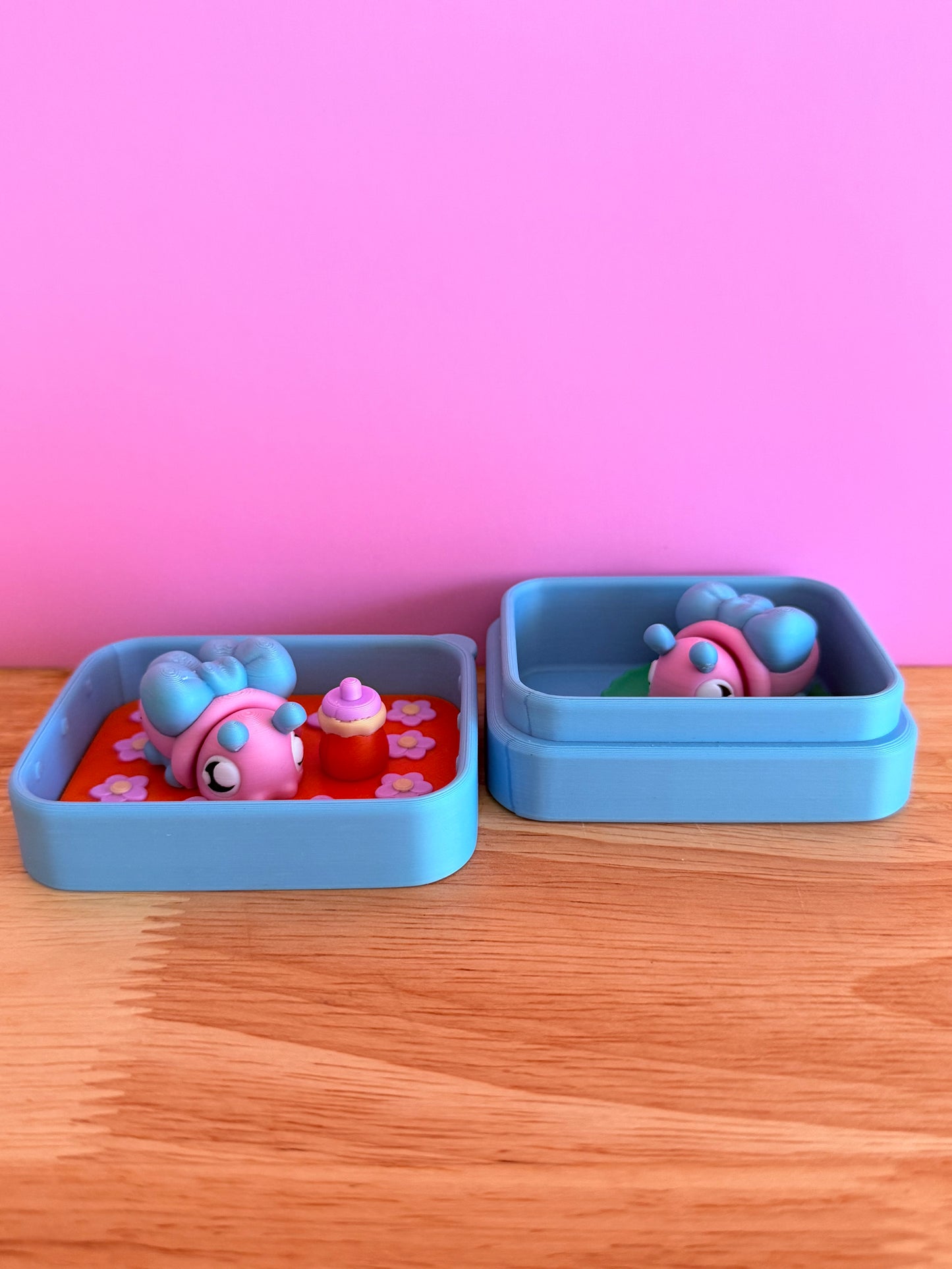 Mini beetle box