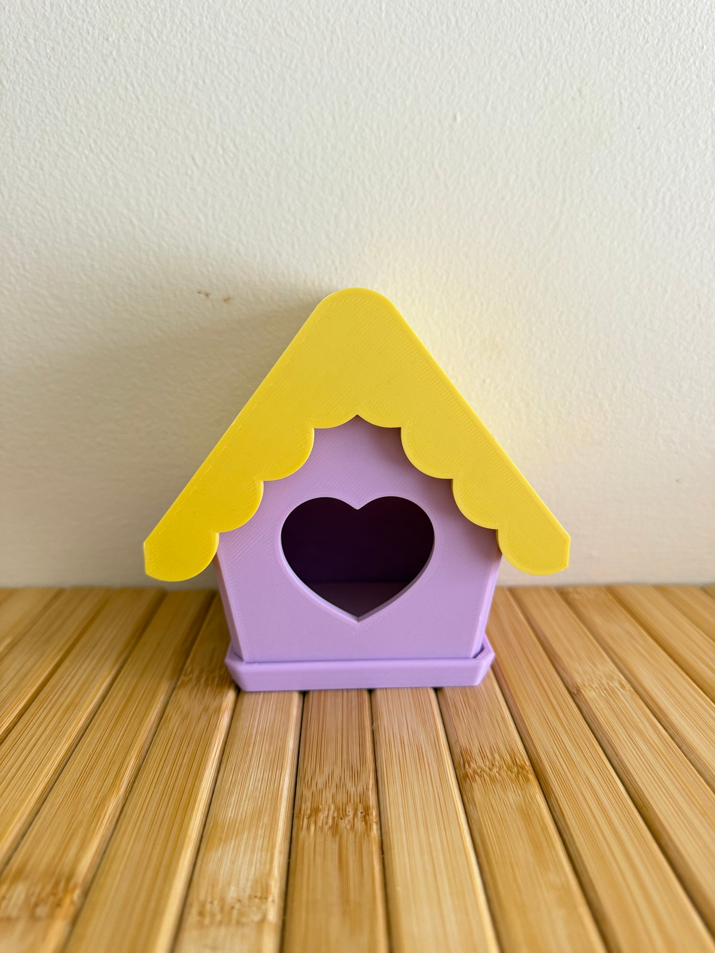 Bird and bird house