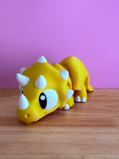 Solid triceratops