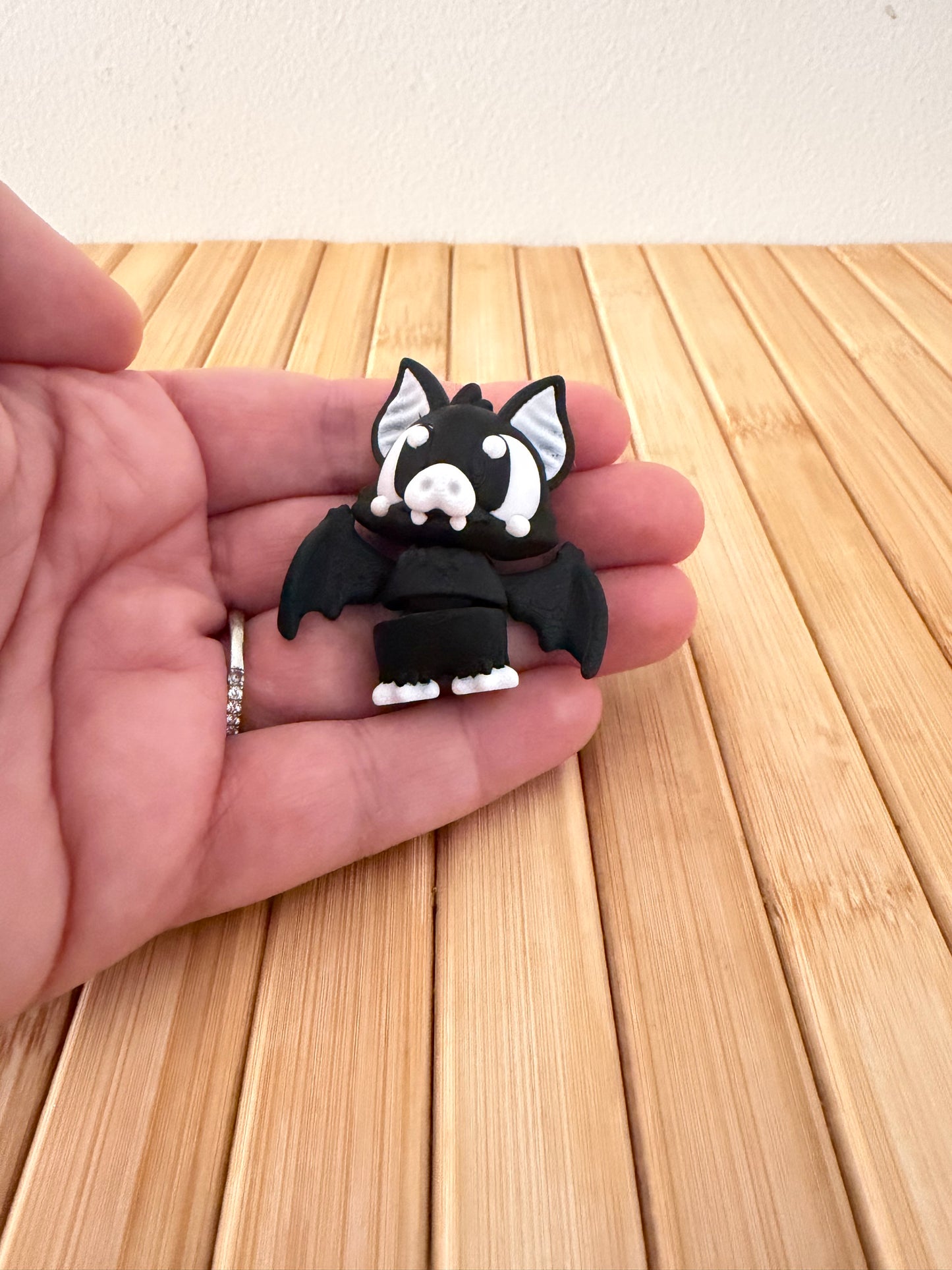 Mini bat